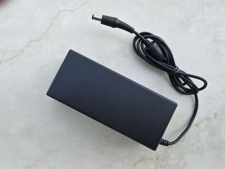 Alimentator SONY 20V 3A 60W