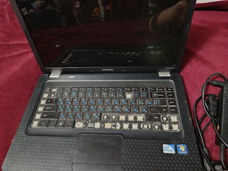 Продам срочно ноутбук на запчасти