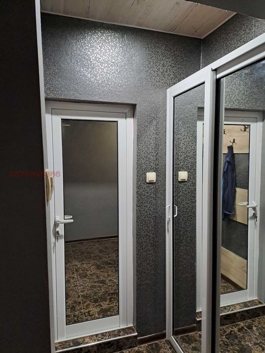 Дава се под наем Едностаен апартамент в Хасково, Център - 35 кв.м за 204 € - Снимка #7