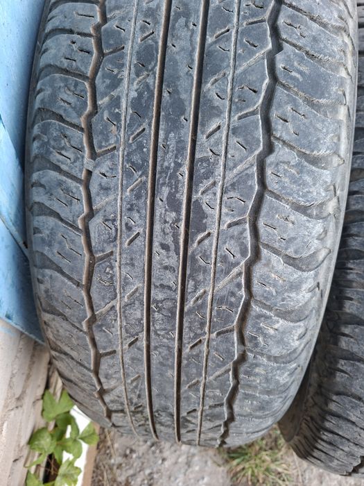 Продам шины. 265/65/17  данлоп