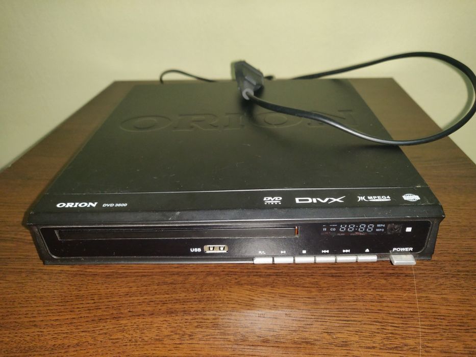 Vând DVD-uri pentru piese/reparat