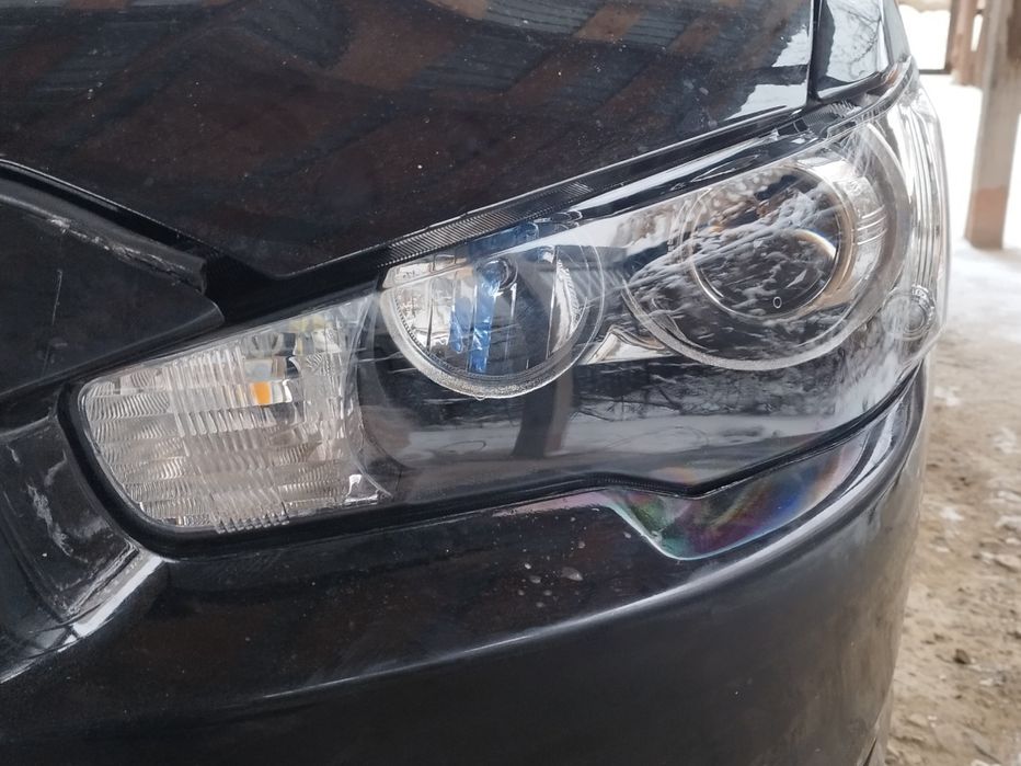 Фары Mitsubishi Lancer 10