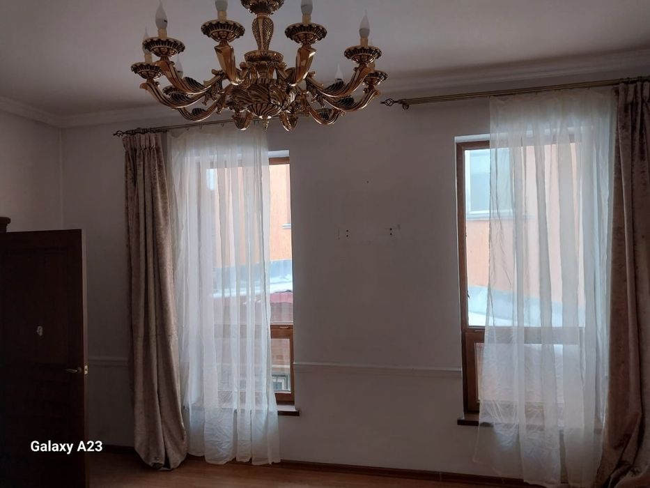 Люстра классическая