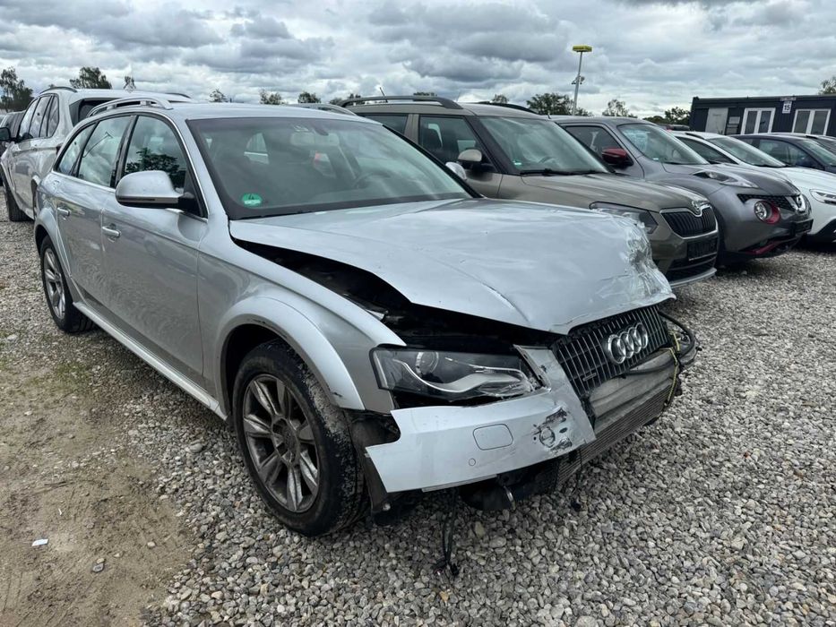 Audi A4 2.0TFSI 211 Quatrro Allroad LED НА ЧАСТИ