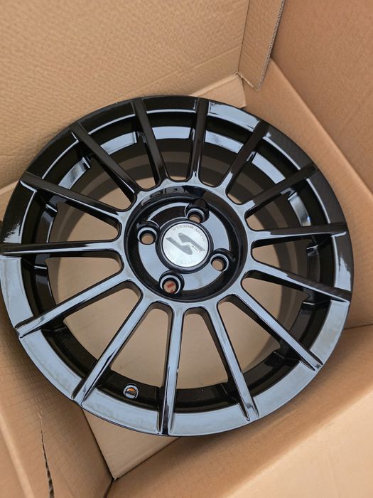 Jante de aliaj 4x100 pe 15 marca silver line