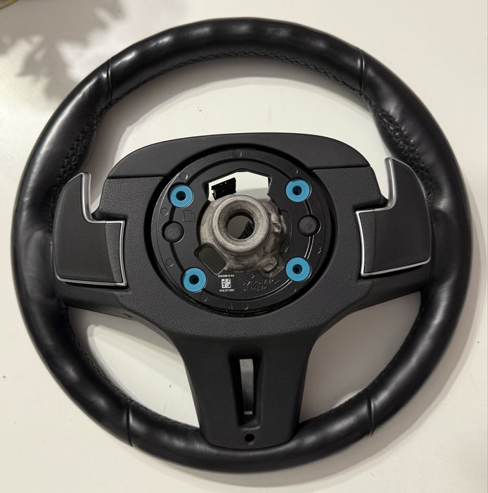 Volan G30/G31/G15/G16/G11/G12 Stare Ca Nou original Cu INCALZIRE