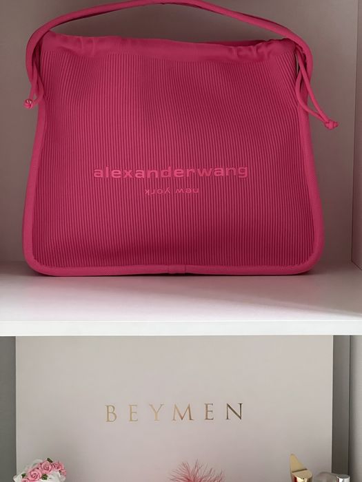 Продам сумку от Alexander Wang