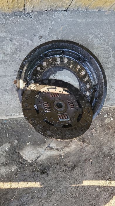 Запчасти гольф венто 1.8