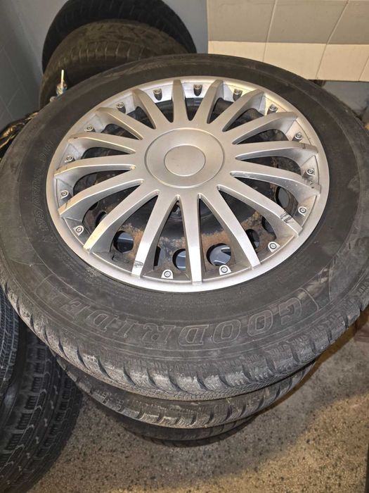 Гуми с метални джанти за Ауди А3