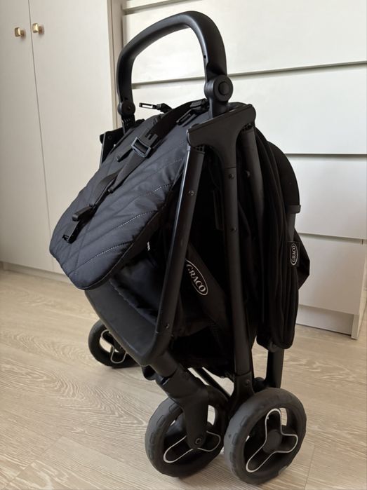Vand caruț graco 3 in 1
