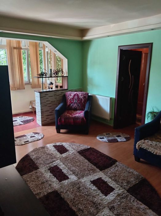 Închiriez apartament craiovita nouă, zona niela