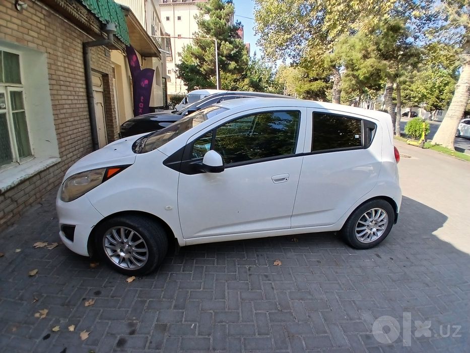 Мошин сотилади 2015
