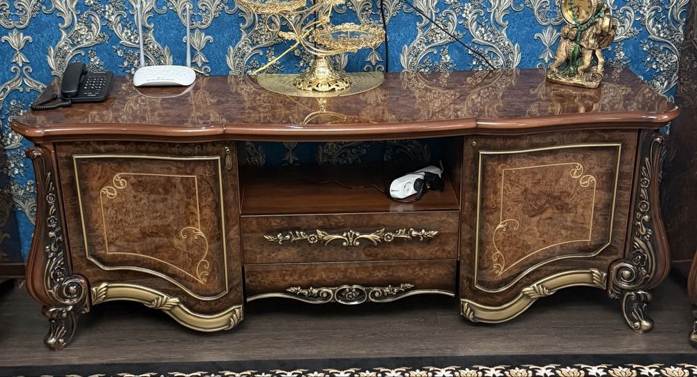 Стенка в гостиную