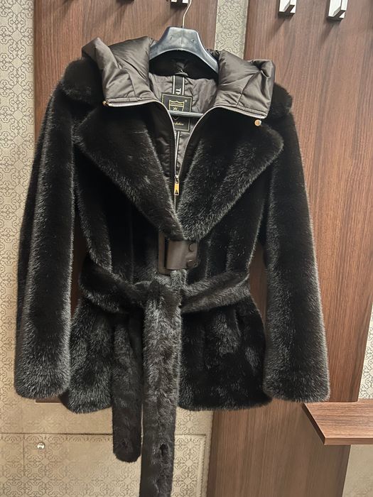 Кожено зимно палто