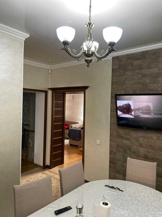 Продам 6 комнатный Дом Аян империя