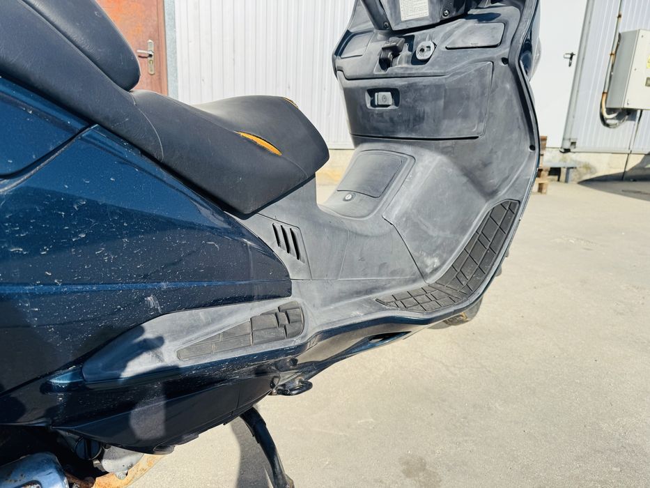 Suzuki Burgman 250 DEFECT cu acte si fiscal pe loc