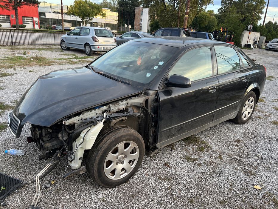 Ауди А4 Б6 2.0 бензин 2003 г само на части