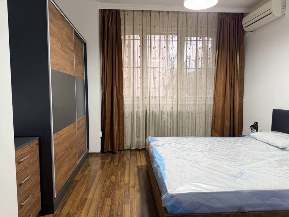 Дава се под наем Тристаен апартамент в София, Медицинска академия - 94 кв.м за 976.14 € - Снимка #5