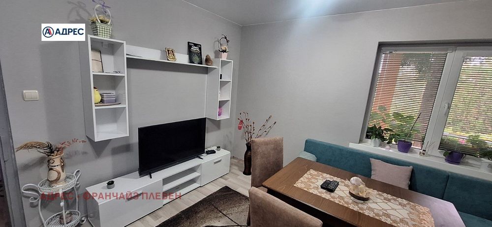Продава се Къща в с. Николаево, Област Плевен - 196 кв.м за 256 €/кв.м - Снимка #6