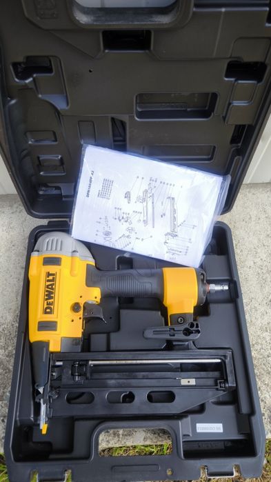 Vand Pistol pneumatic de batut cuie DeWALT DPN1664PP – Nou la cutie!