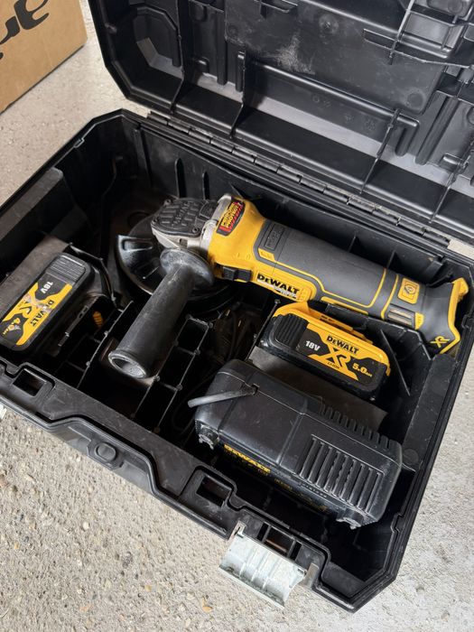 Dewalt DCG405 безчетков ъглошлайф