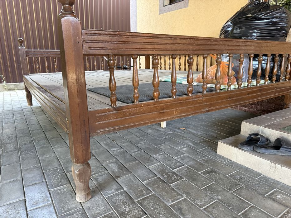 Продам тапчан 3,0 м х 2,5 м