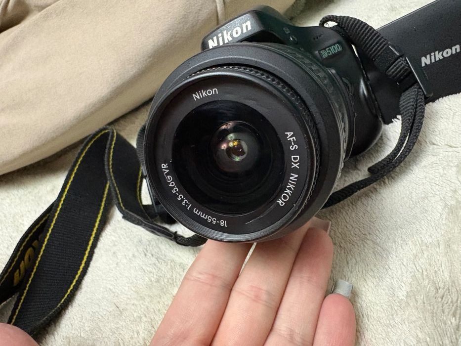 Зеркальный фотоаппарат nikon