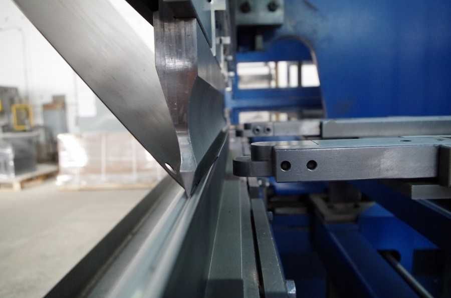 Гибка (гнутьё) металла от 80 тг