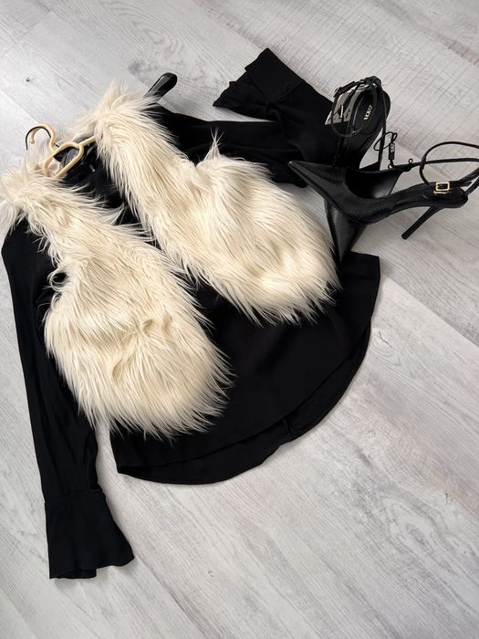 Vesta crem de blana artificiala , S/M, 36/38