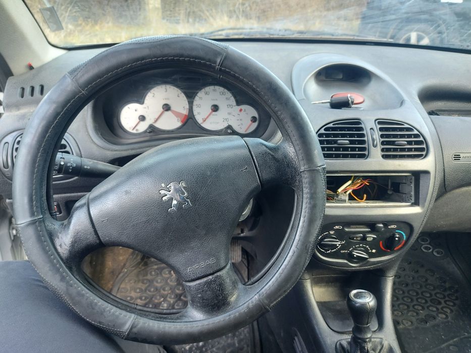 Пежо 206 1.4 ХДИ комби  на части !!!