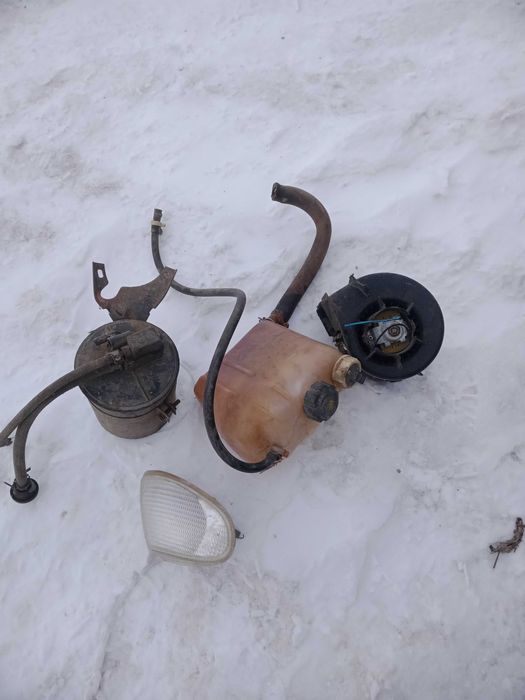 Ваз 2114 бөлшектері сатылады.