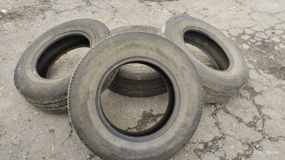 Продам летний резину