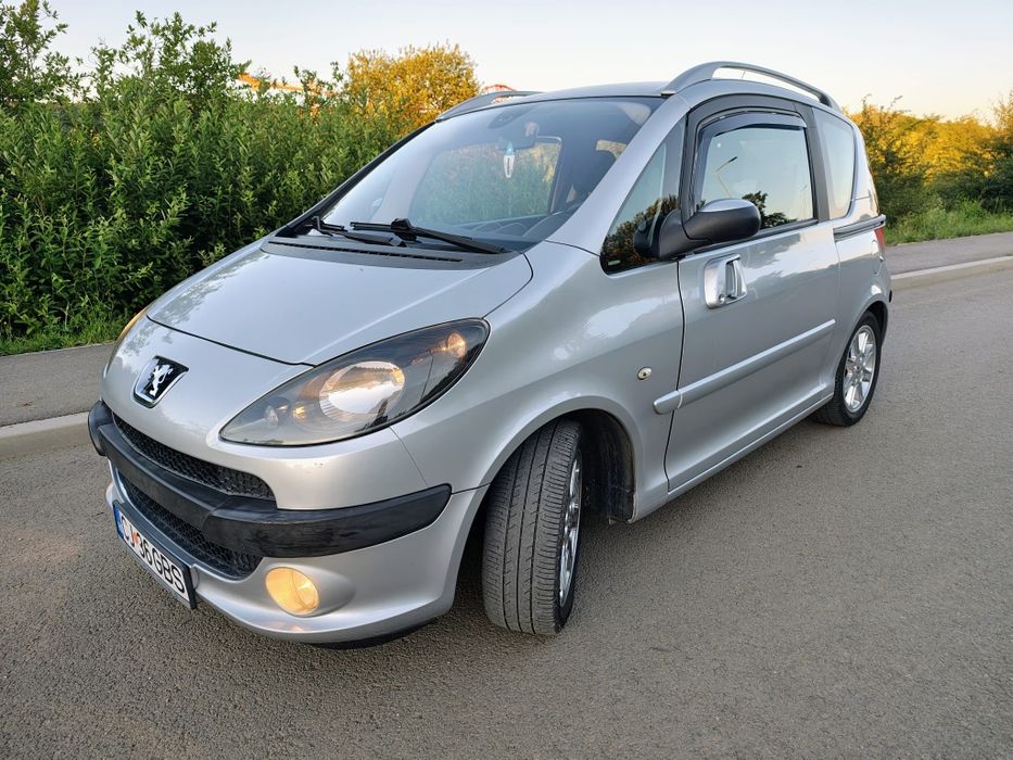 PEUGEOT 1007