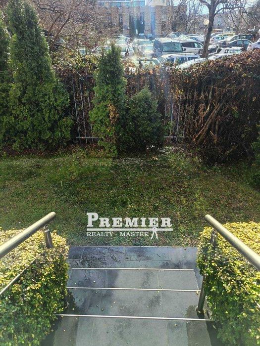 Продава се Едностаен апартамент в к.к. Слънчев бряг - 33 кв.м за 619 €/кв.м - Снимка #1