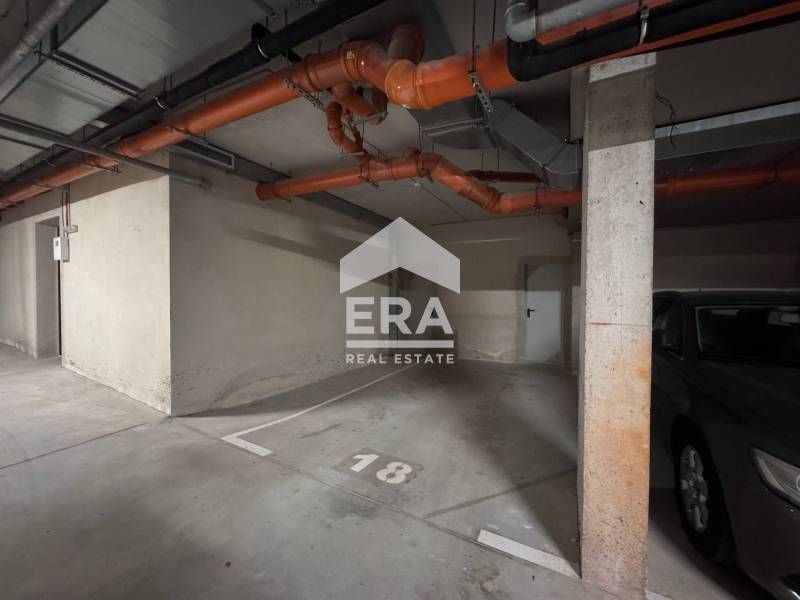 Тристаен апартамент за продажба - Св.св. Константин и Елена, Варна