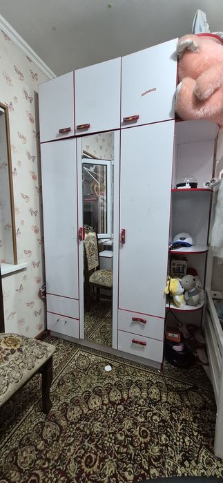 Детская мебель в среднем состоянии