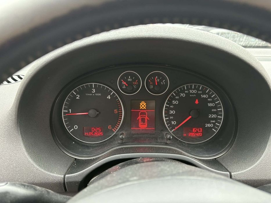 Audi A3 8P 2.0TDI BKD Sportback 4 врати на части