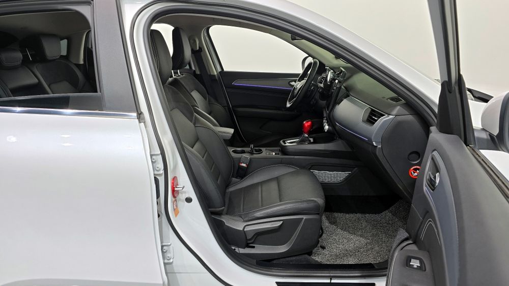 Renault-Korea (Samsung) XM3 1.3 TCe RE Signature