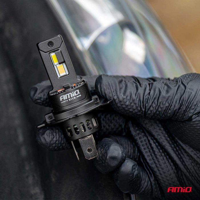 Крушки AMIO F25 pro black LED H4/19 70W 12-24V