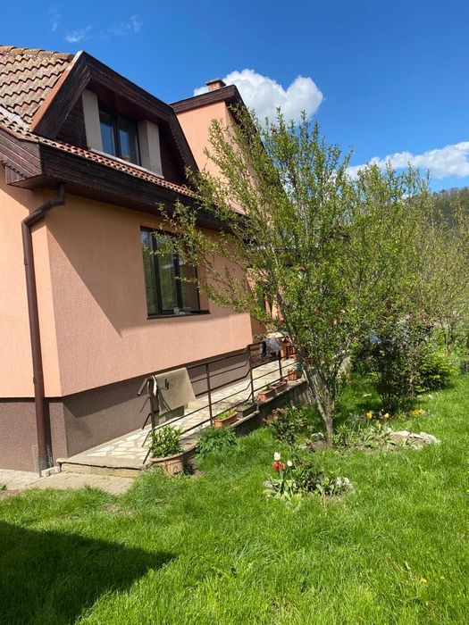 Casa in Voiniceni