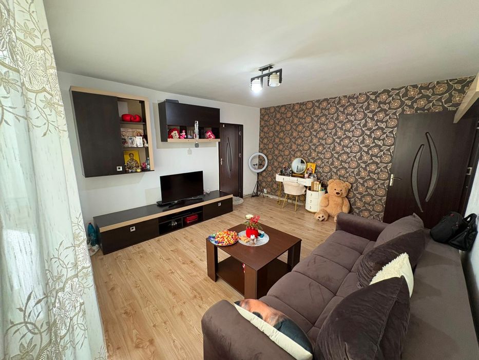 Apartament 2 camere, Costesti