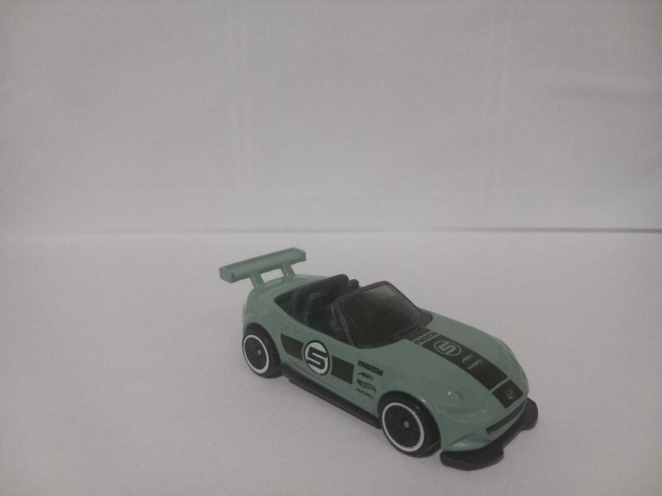Hot WHEELS MAZDA mx-5 miata