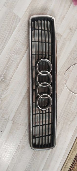 Решетка Ауди 80 б4