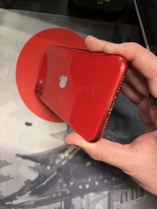 Iphone 11 продам