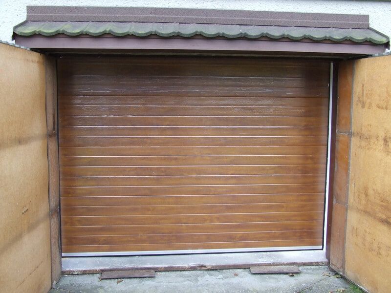 RULOURI Aluminiu si Usi de garaj rezidentiale SECTIONALE