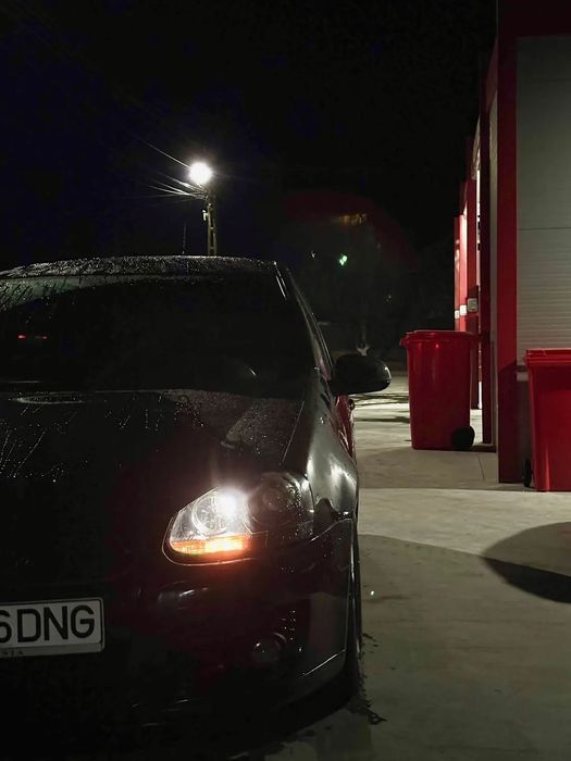 Volkswagen Golf  V - 1.9 TDI 2009 (pachet GTI)