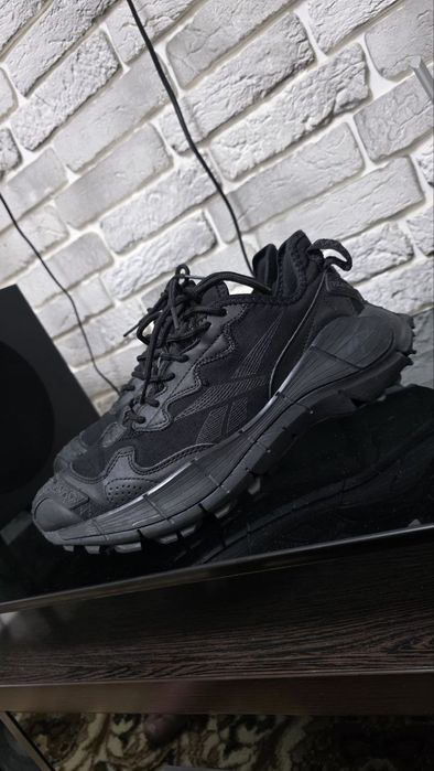 Оригинальные кроссы Reebok