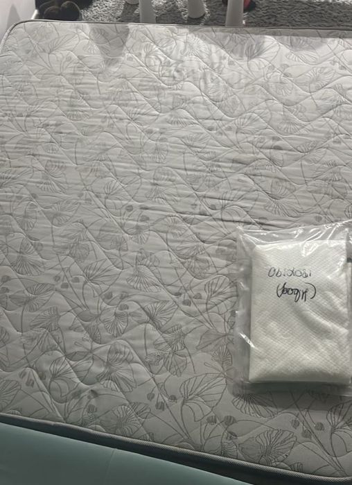 Продам отличный матрас