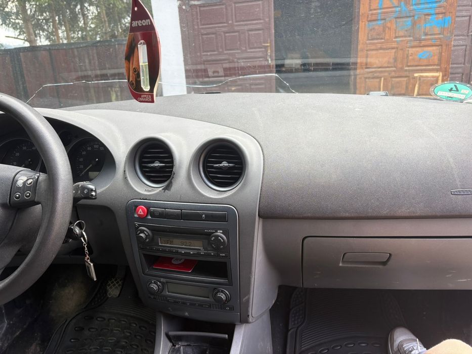 Seat ibiza an 2007  in doua uși.