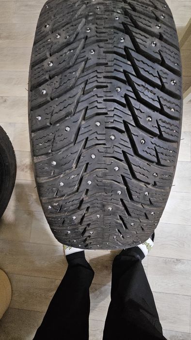 Продам зимние шины